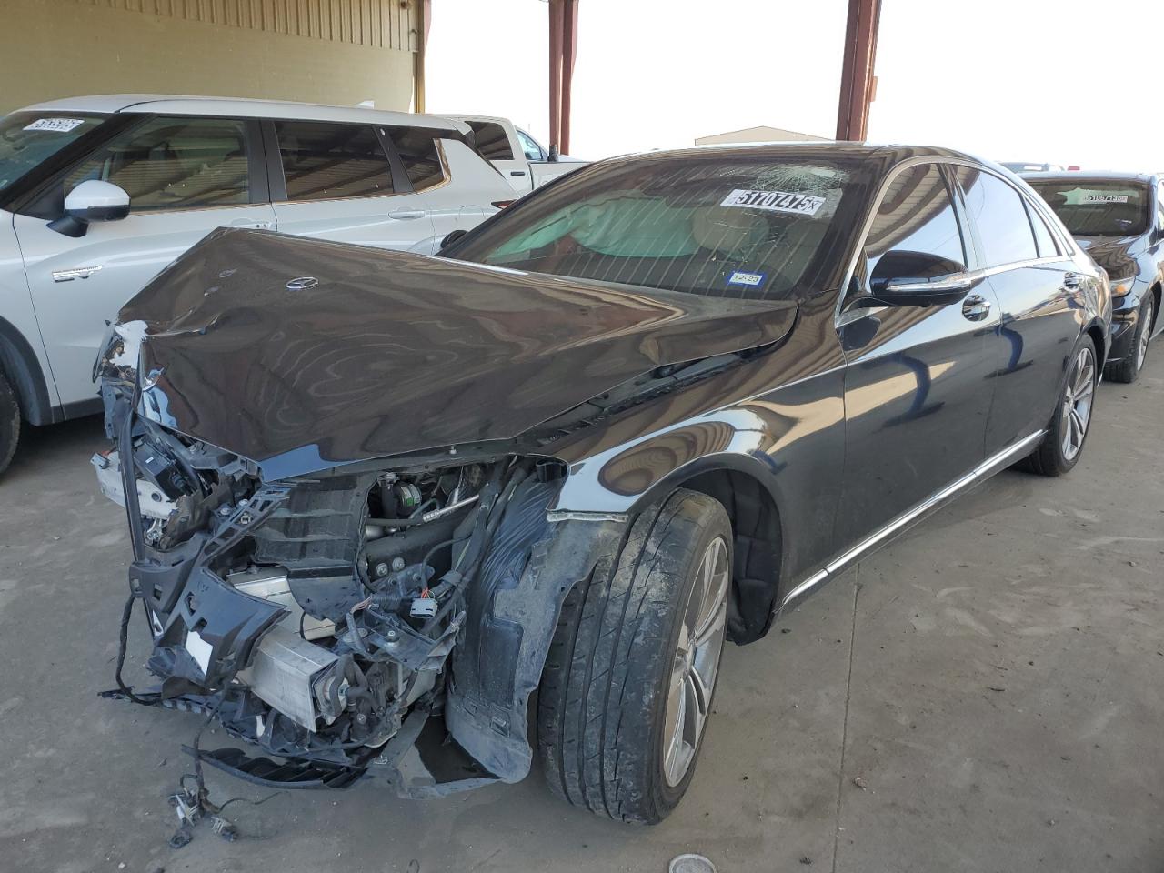 MERCEDES-BENZ S-CLASS 550