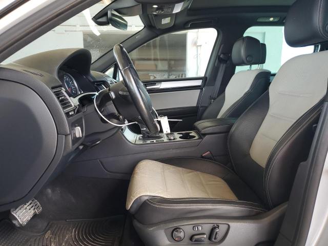 2017 VOLKSWAGEN TOUAREG WO WVGRF7BP9HD002130