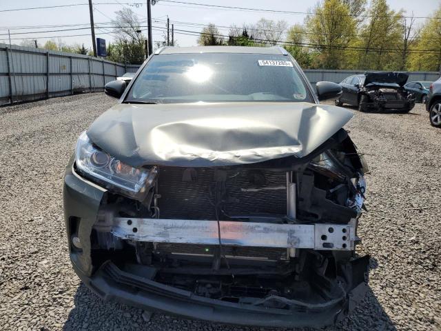 2019 TOYOTA HIGHLANDER - 5TDKZRFH2KS349094