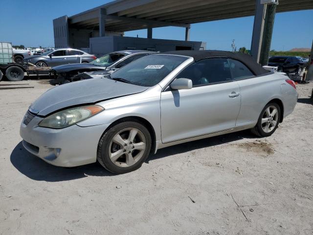 TOYOTA CAMRY SOLA