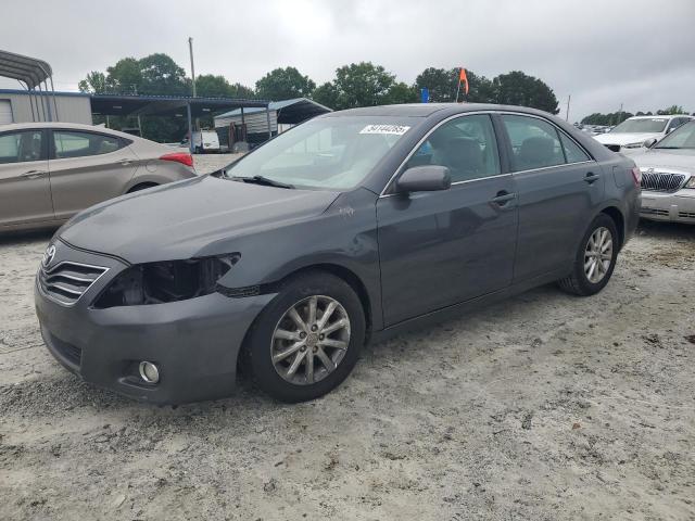 TOYOTA CAMRY BASE