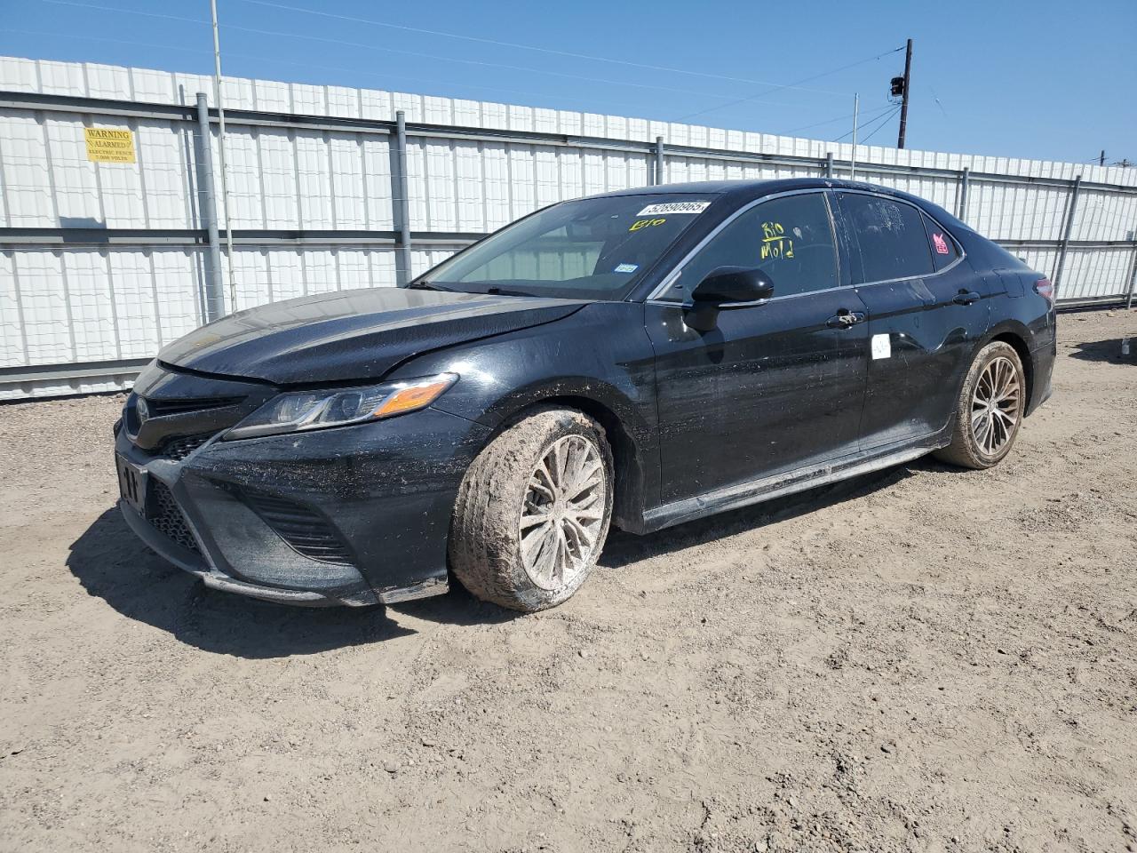 TOYOTA CAMRY SE