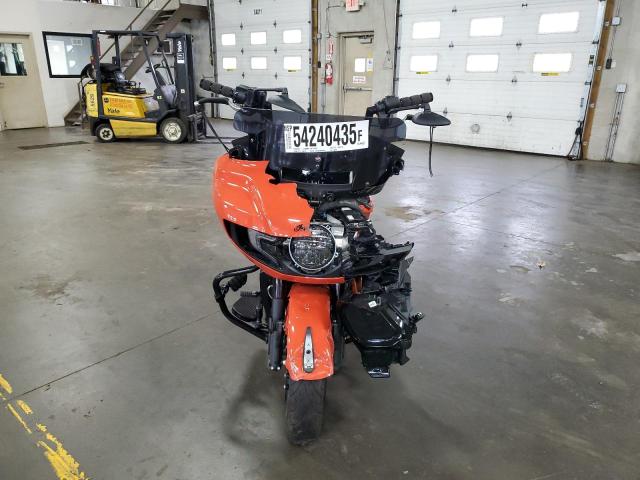 INDIAN MOTORCYCLE CO. CHALLENGER 2024 orange  gas 56KLCKRR2R3432094 photo #3