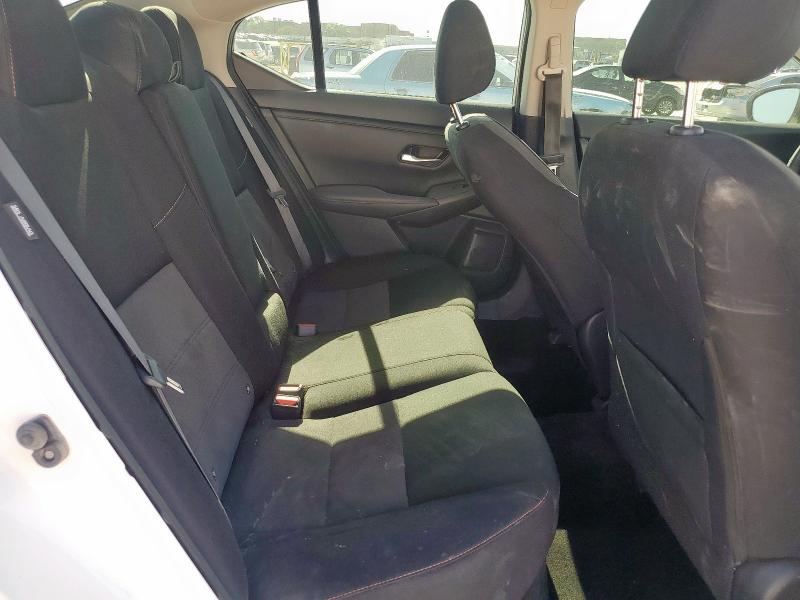 2021 NISSAN SENTRA SR - 3N1AB8DV4MY286307