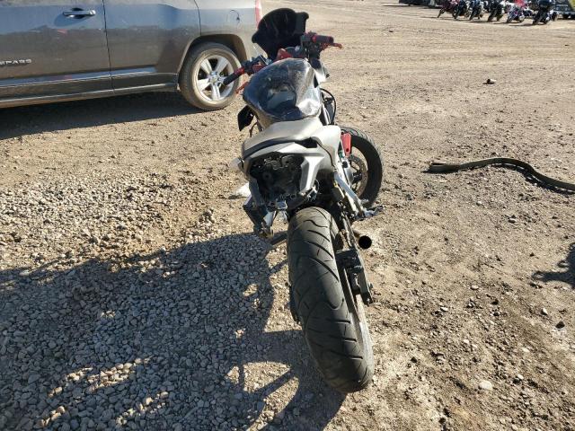 2011 HONDA CBR250 R MLHMC4119B5002890