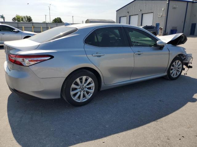 Vin: 4t1c11ak0lu881291, lot: 54779775, toyota camry le 20203