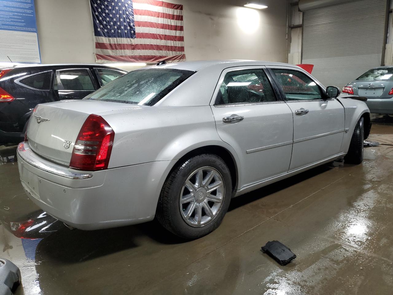 Lot #3143070819 2005 CHRYSLER 300C