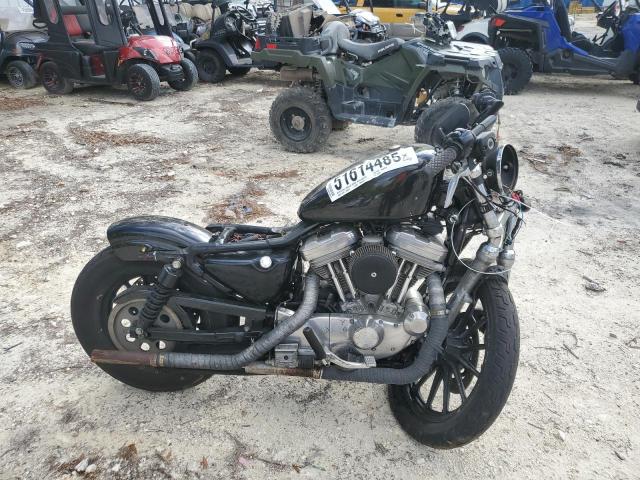 HARLEY-DAVIDSON XL883
