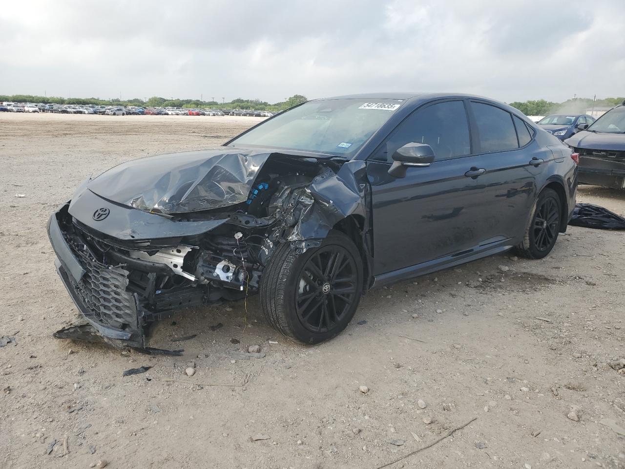 TOYOTA CAMRY XSE