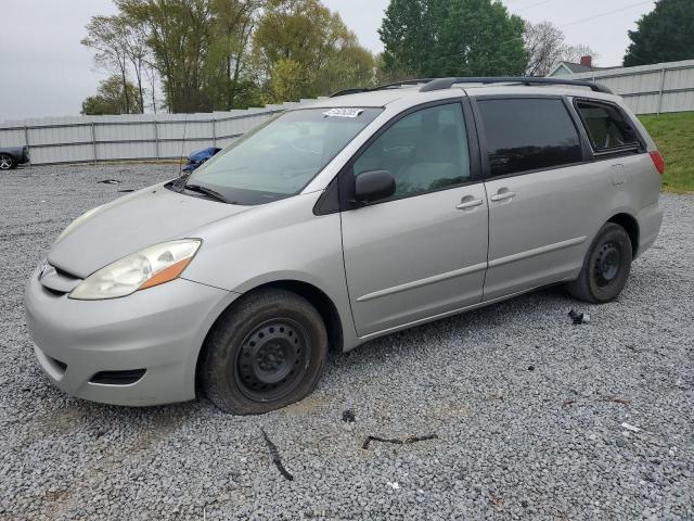 TOYOTA SIENNA CE