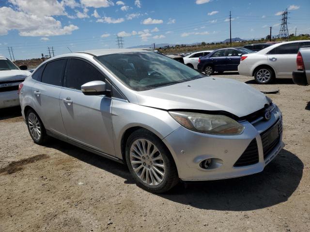 Vin: 1fahp3j2xcl139769, lot: 52790215, ford focus titanium 20124