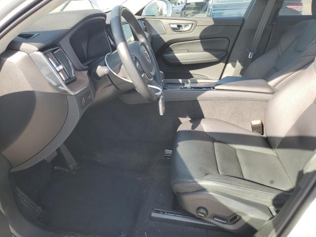 2021 VOLVO XC60 T5 MO YV4102RK2M1877347