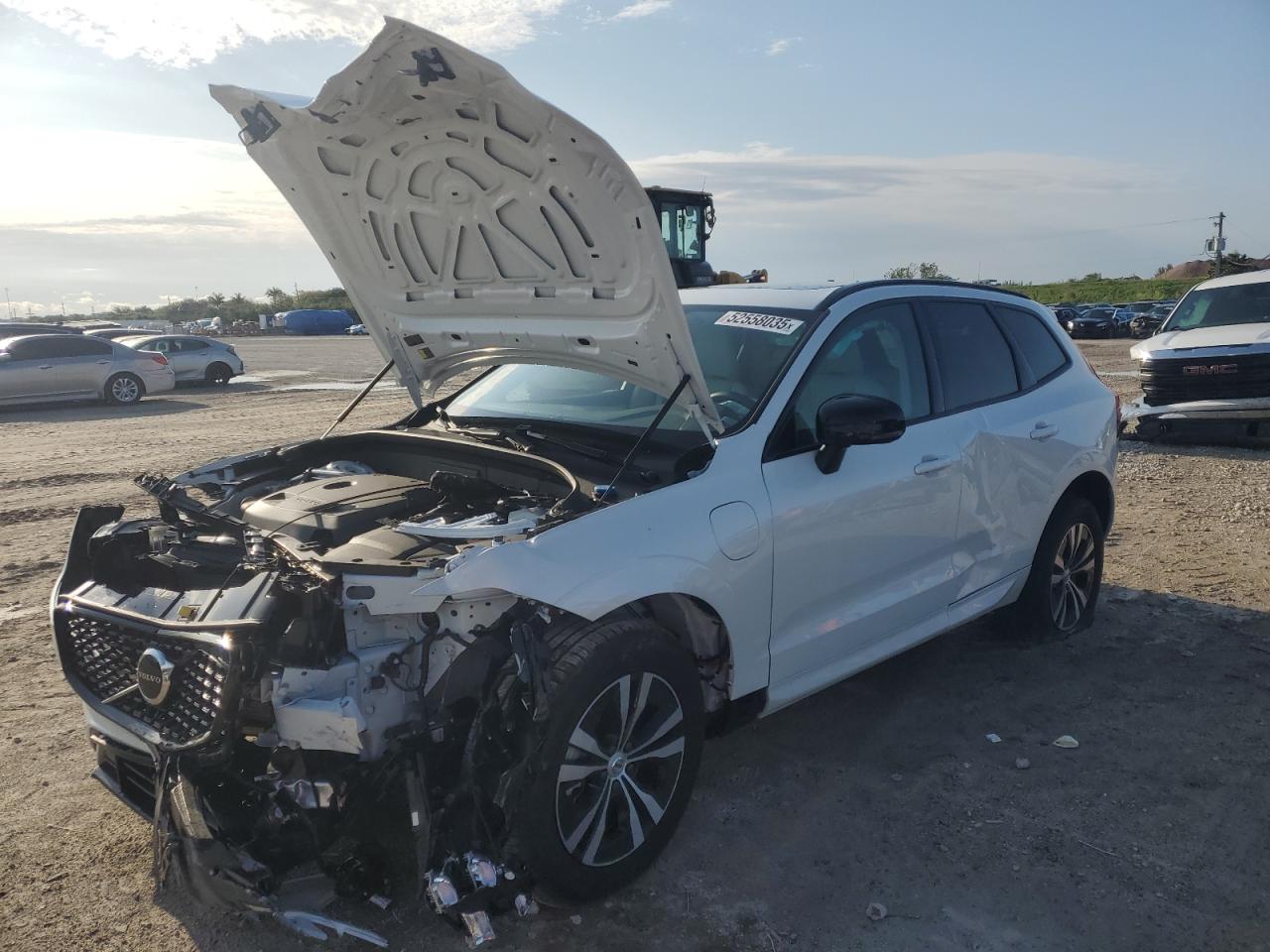 VOLVO XC60 CORE