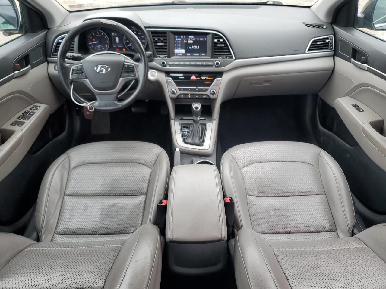 Hyundai Elantra se 2017