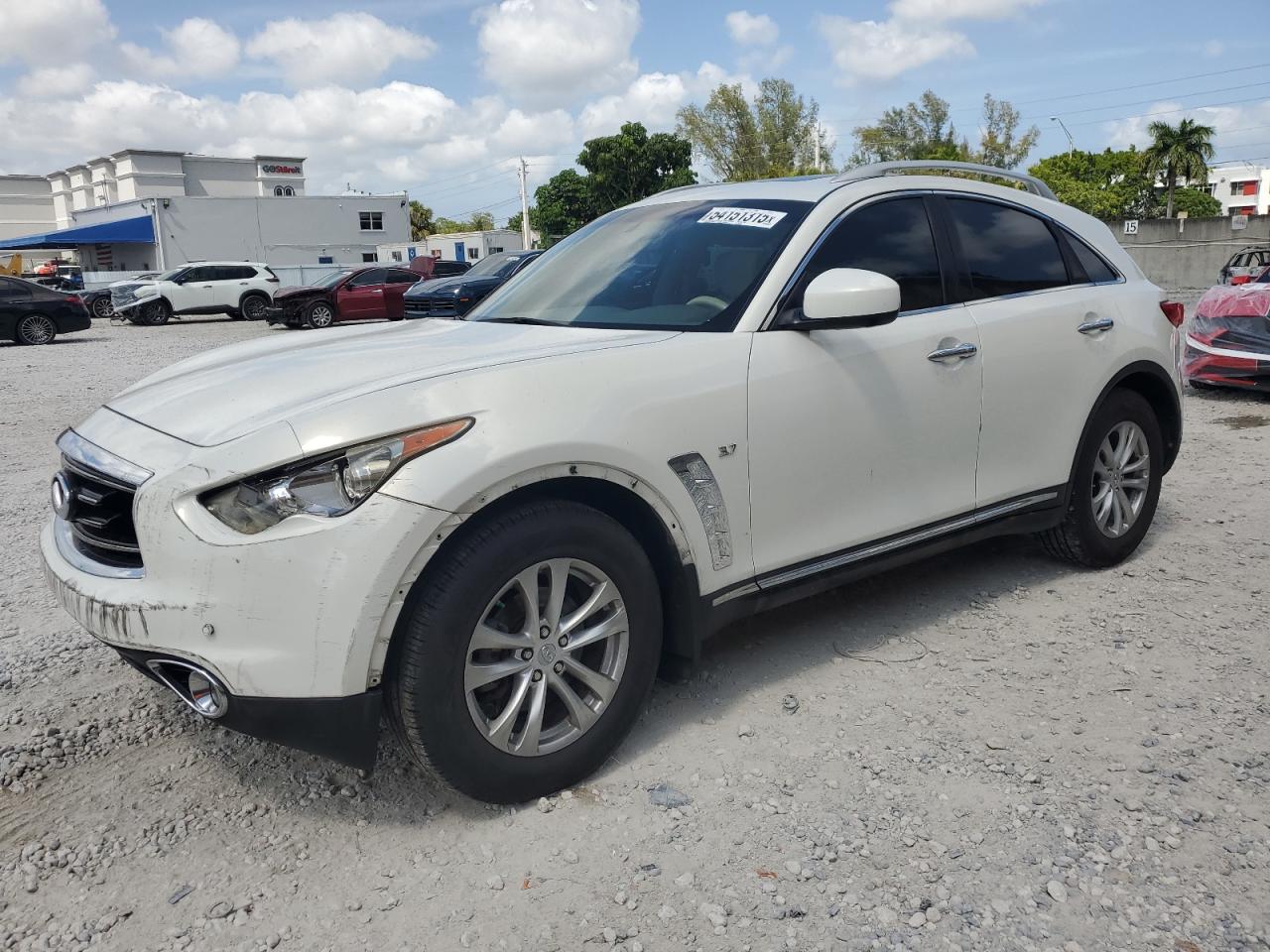 INFINITI QX70