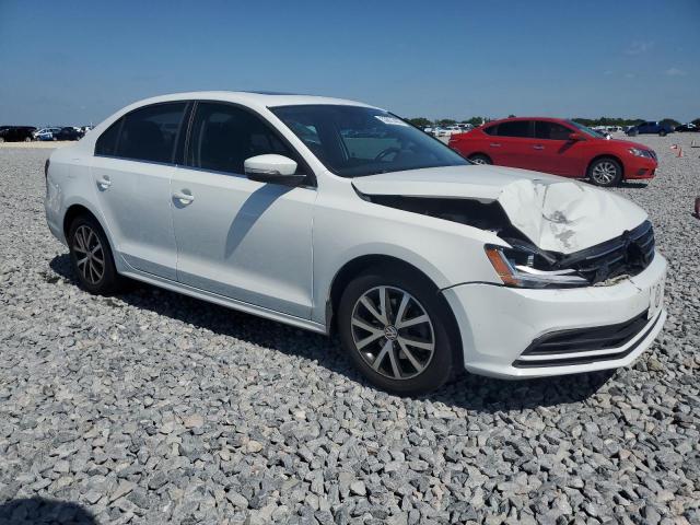 Vin: 3vwdb7aj5hm256670, lot: 53621485, volkswagen jetta se 20174