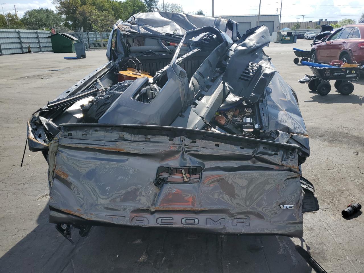 TOYOTA TACOMA DOUBLE CAB