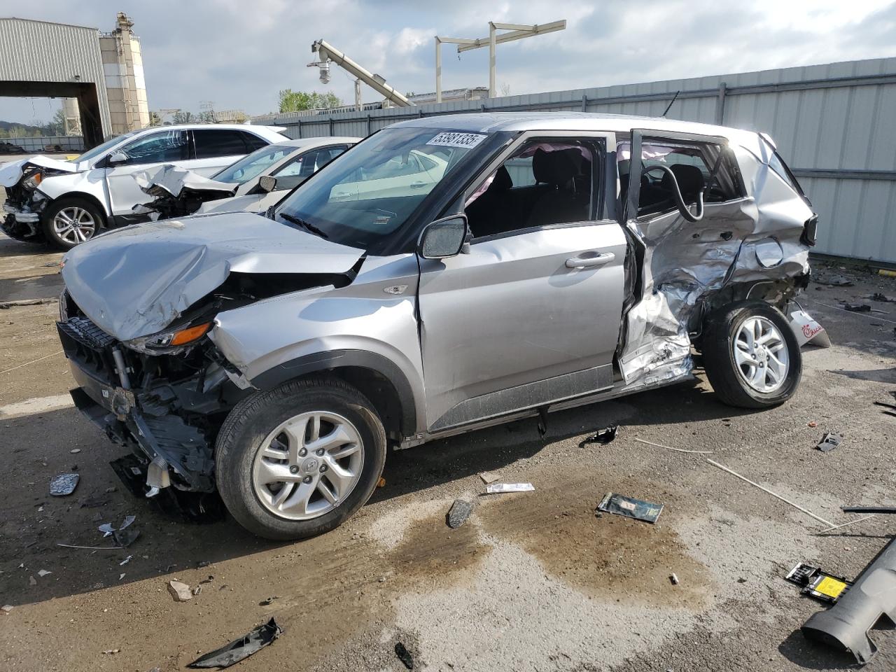 HYUNDAI VENUE SE