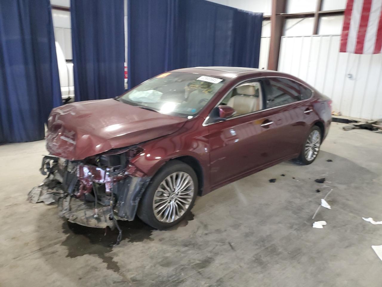 TOYOTA AVALON XLE