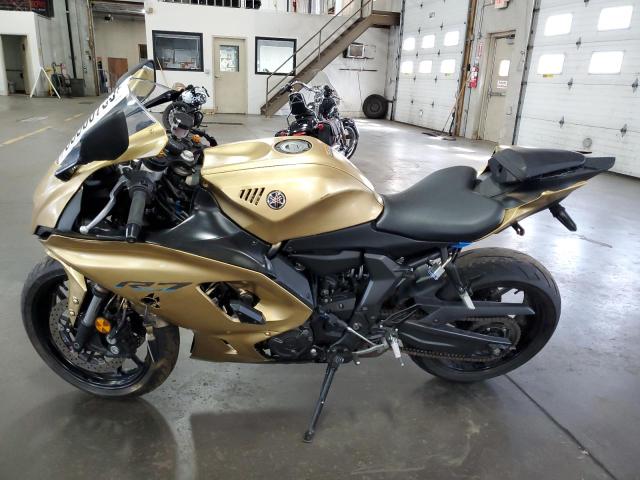 YAMAHA YZFR7 2022 gold  gas JYARM38E2NA001369 photo #4