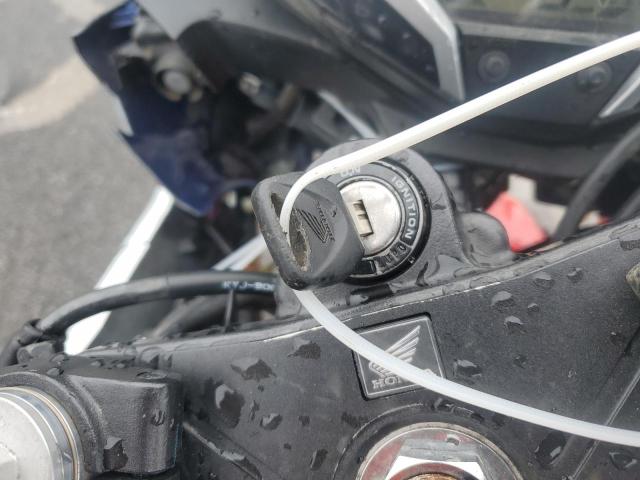 2012 HONDA CBR250 R MLHMC4104C5202441