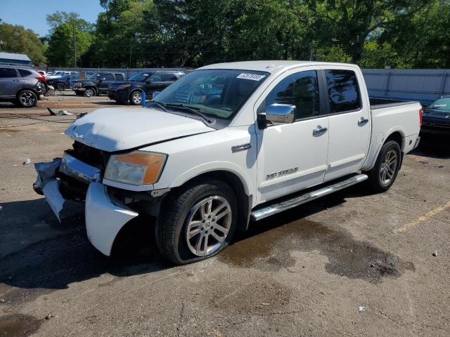 NISSAN TITAN S