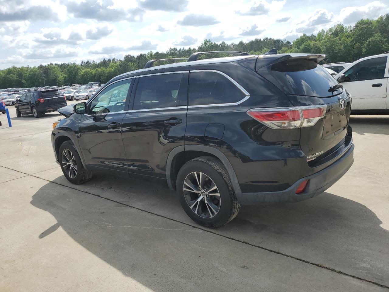 TOYOTA HIGHLANDER XLE