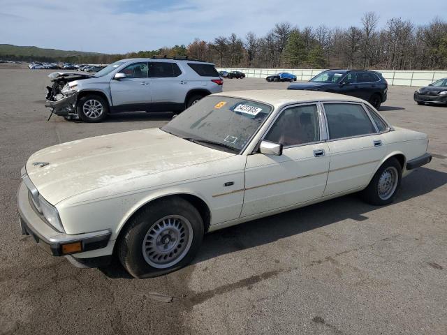 JAGUAR XJ6