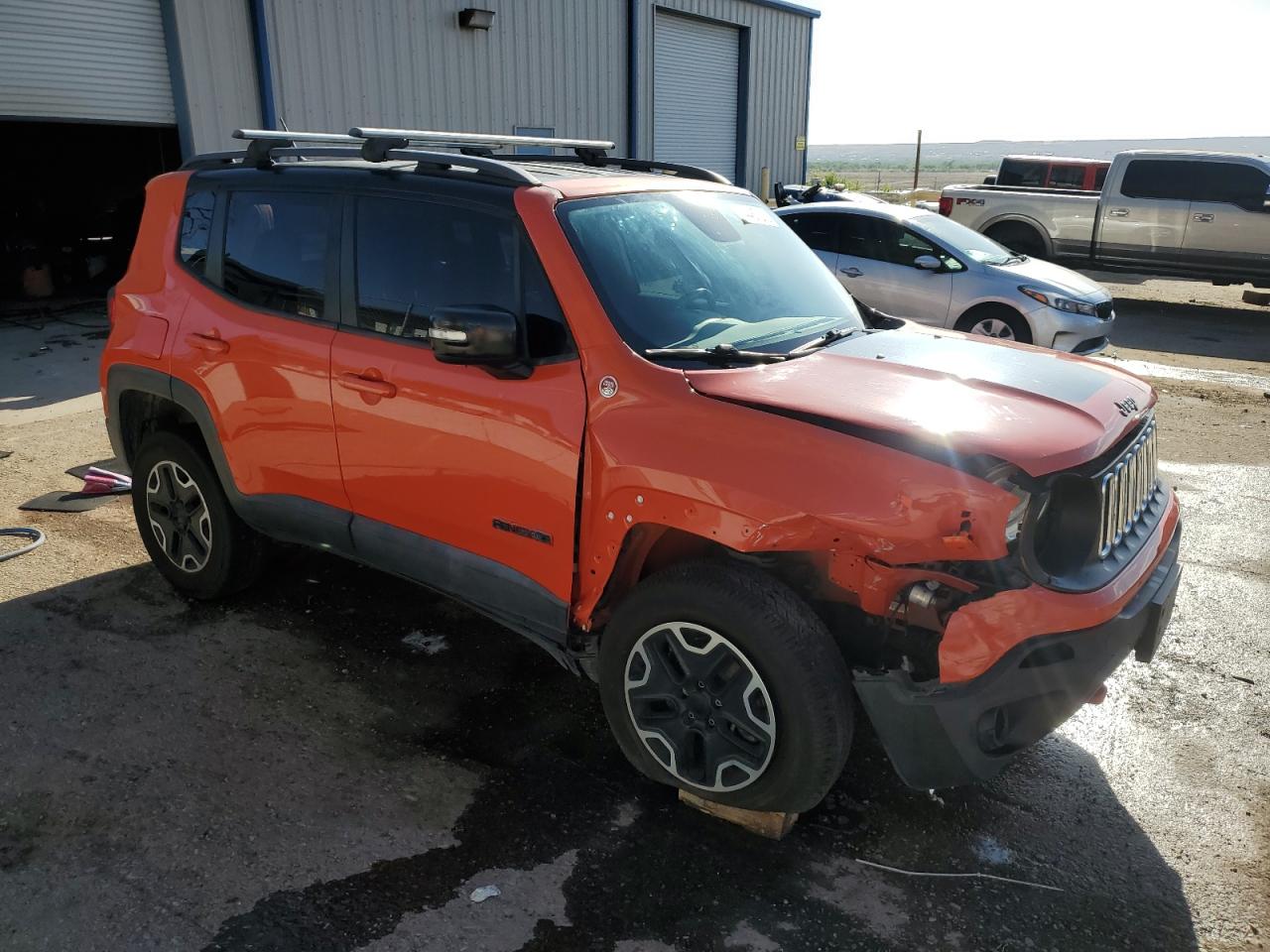 JEEP RENEGADE TRAILHAWK