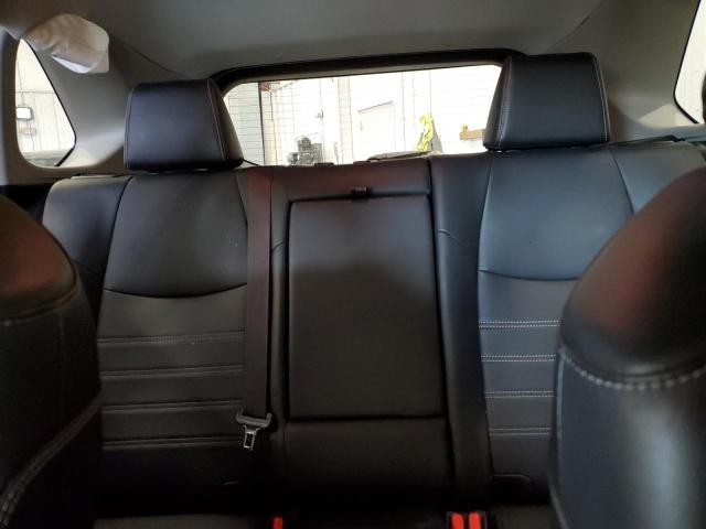 2019 TOYOTA RAV4 XLE P - JTMA1RFV6KD016871