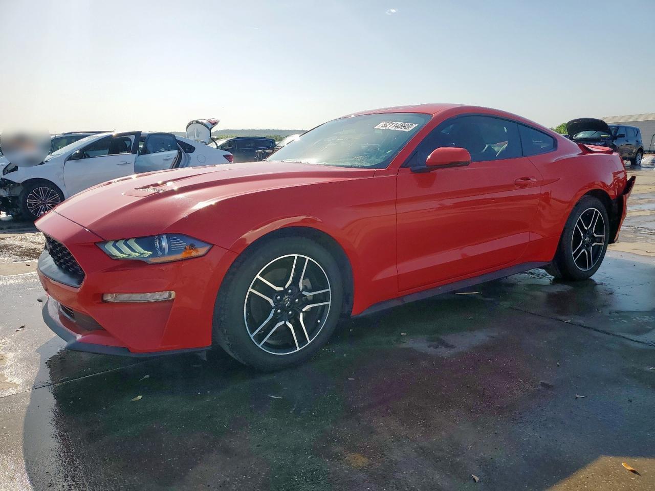FORD MUSTANG