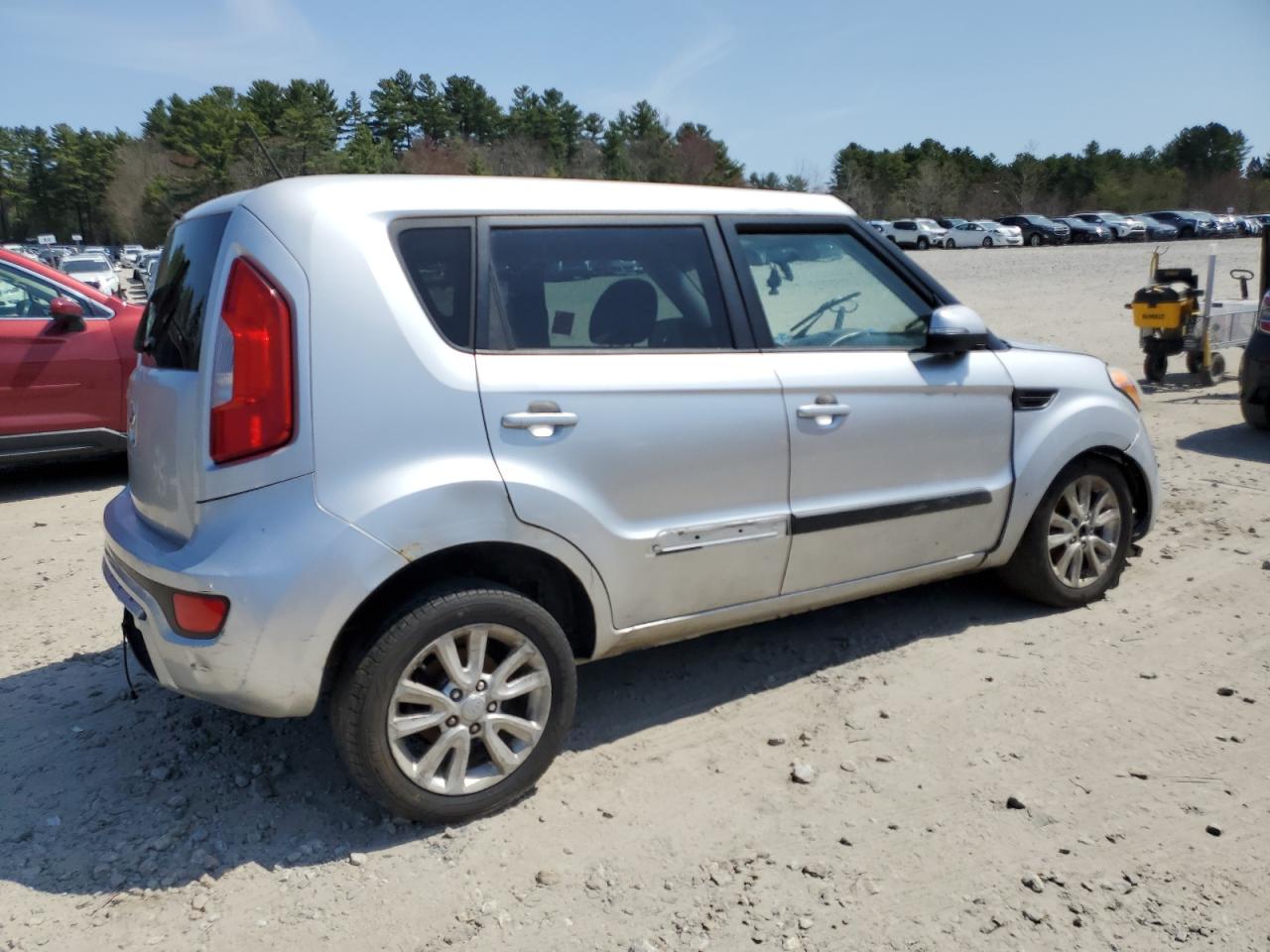 KIA SOUL +