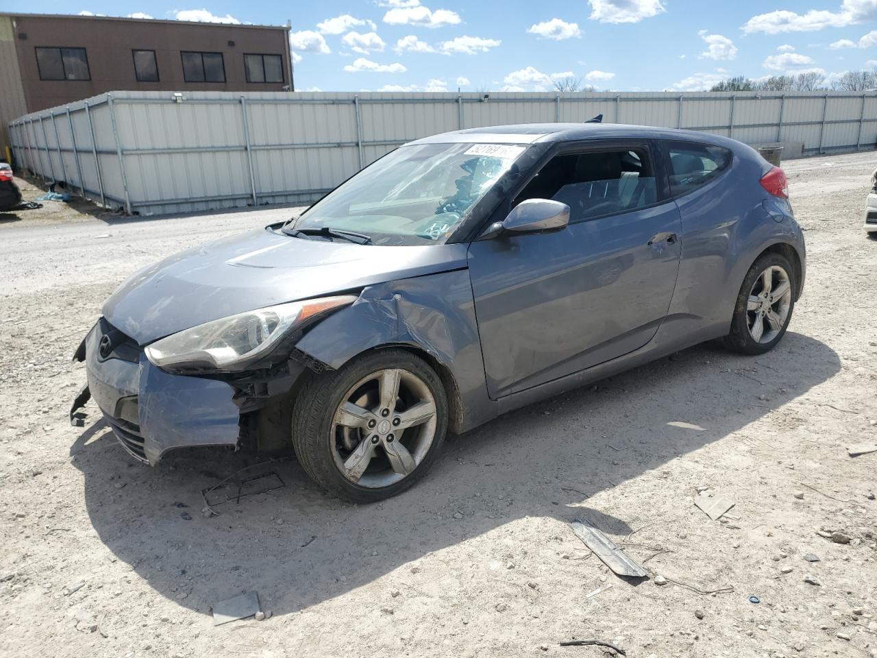 HYUNDAI VELOSTER