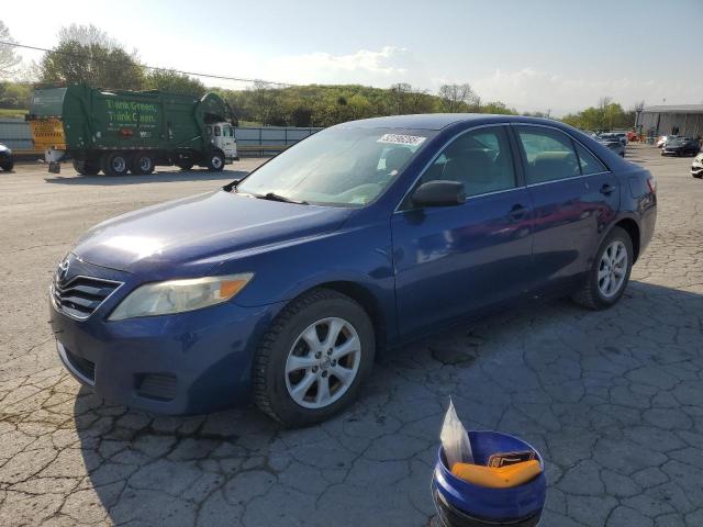 TOYOTA CAMRY BASE