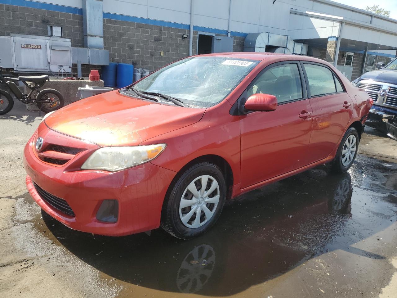 TOYOTA COROLLA BASE
