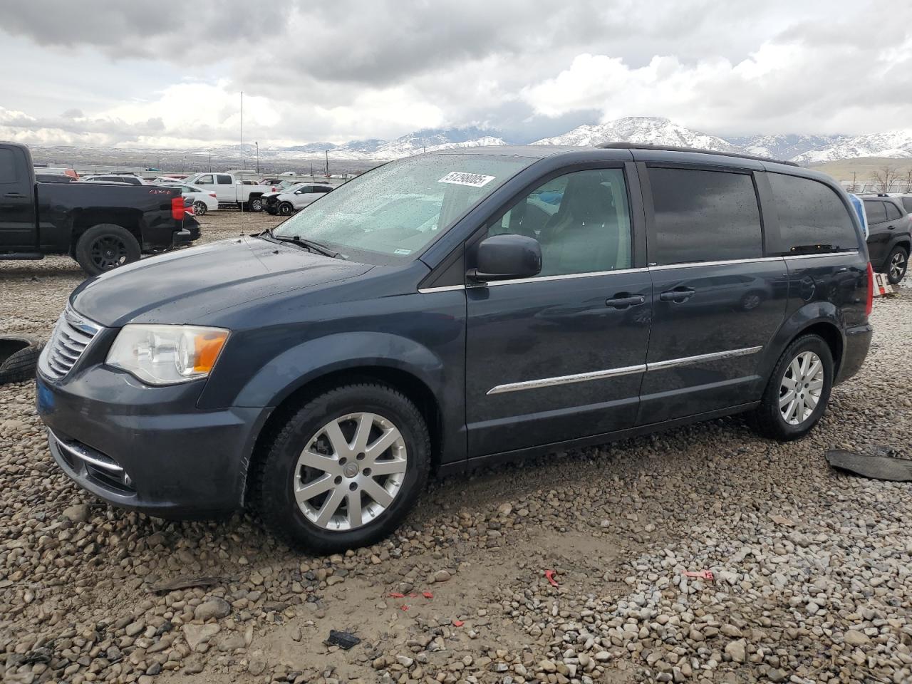 CHRYSLER TOWN & COUNTRY TOURING