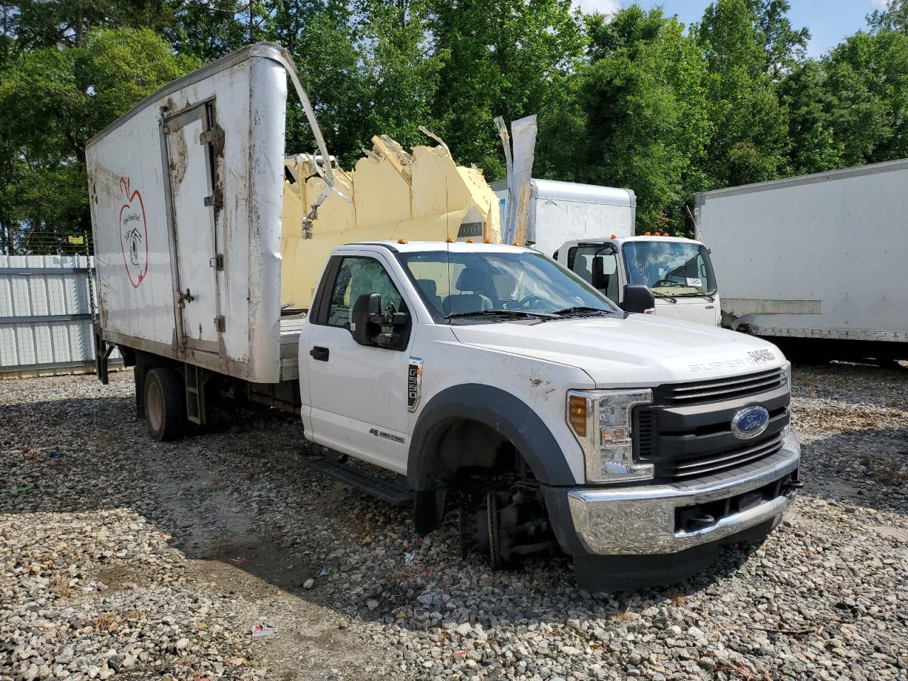 FORD F-550 SUPER DUTY