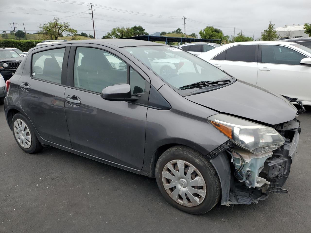 Toyota Yaris 2015