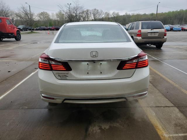 2017 HONDA ACCORD LX - 1HGCR2F32HA111897