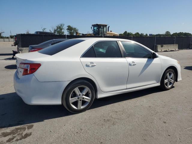 Vin: 4t1bf1fk0du720558, lot: 51990155, toyota camry l 20133