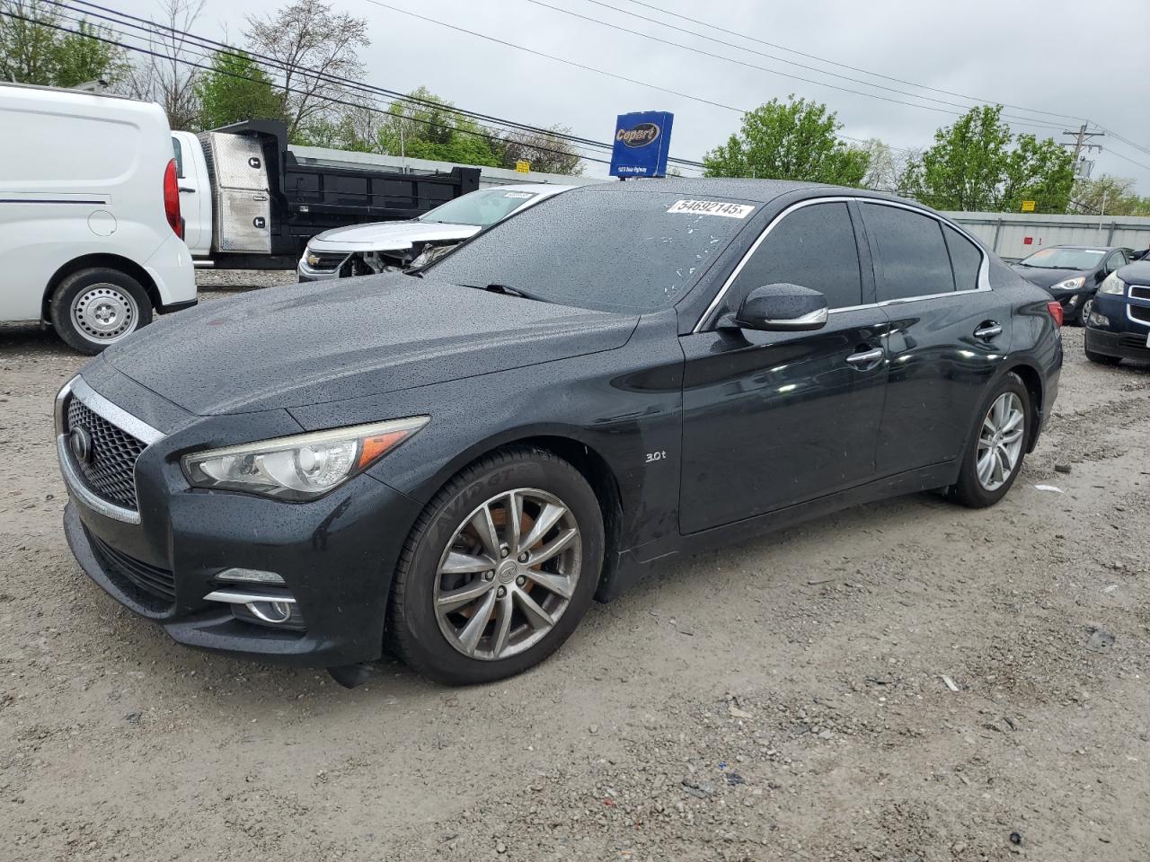 INFINITI Q50 PREMIUM