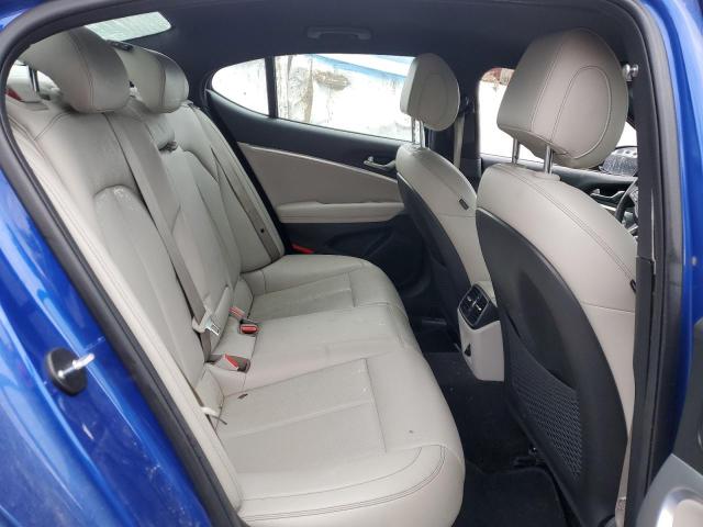 2022 GENESIS G70 BASE - KMTG34TAXNU097632