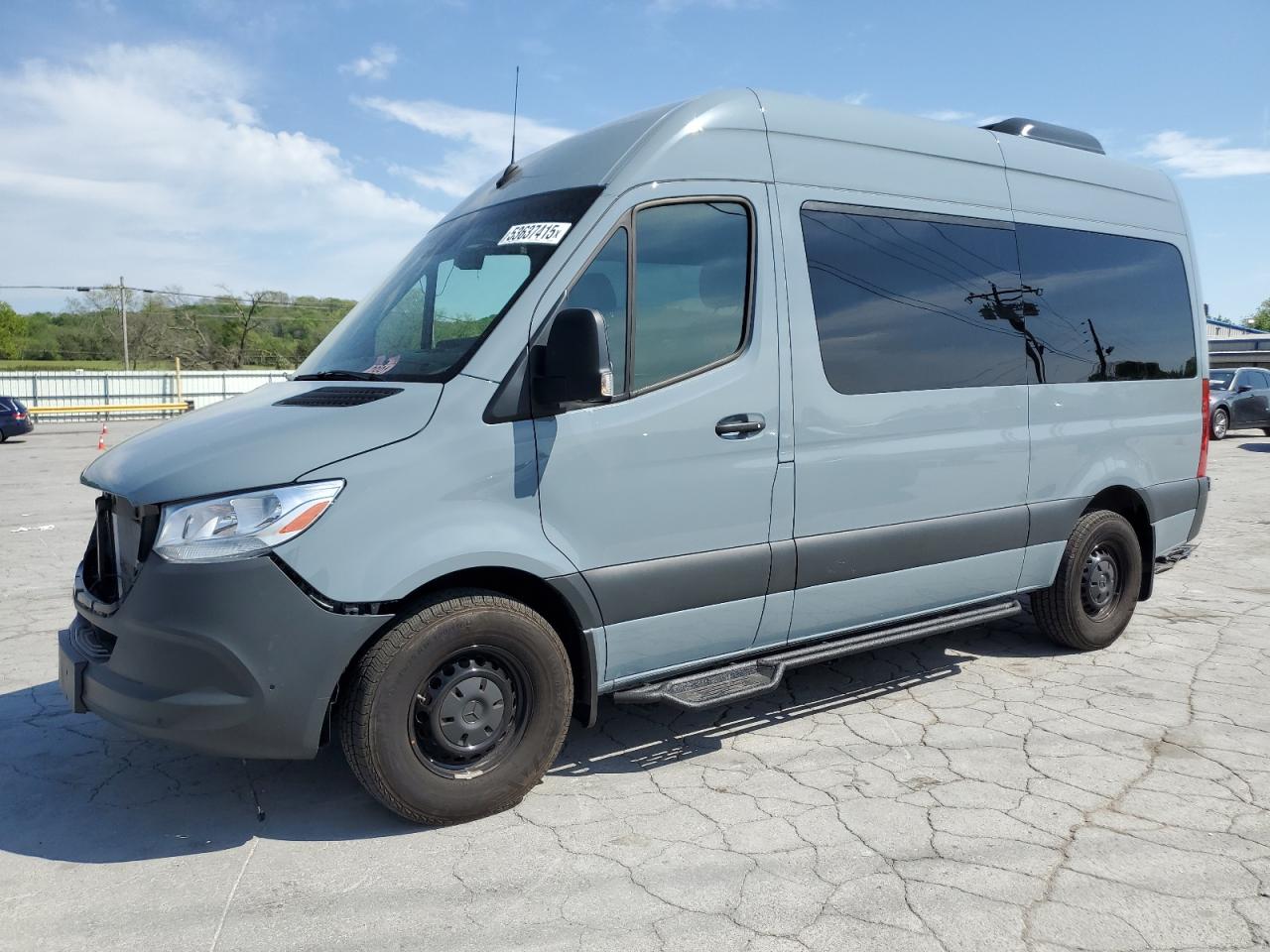 MERCEDES-BENZ SPRINTER 2500