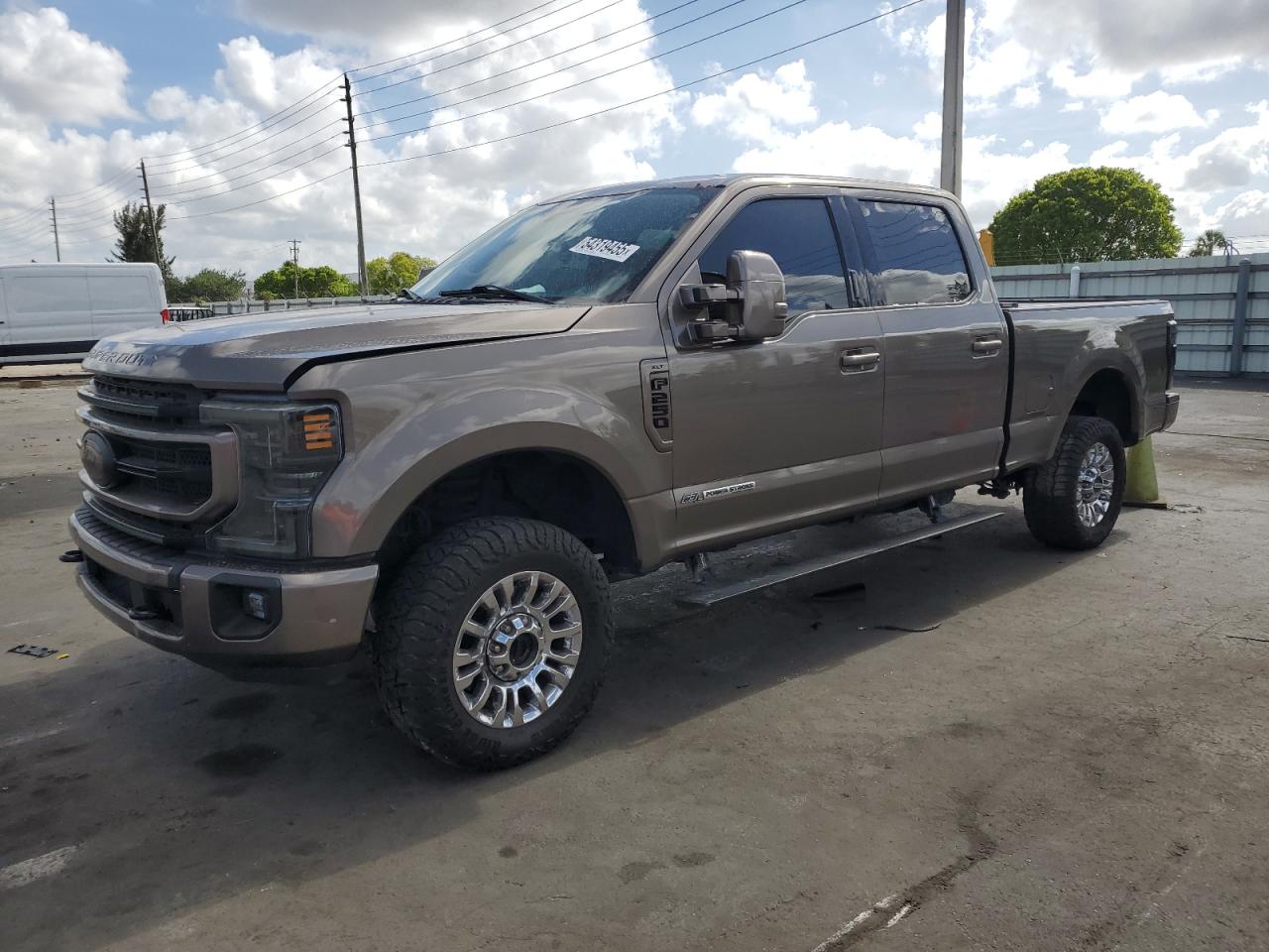 FORD F-250 SUPER DUTY