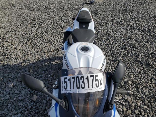 2023 SUZUKI GSX-R1000 JS1DM11H4P7100226