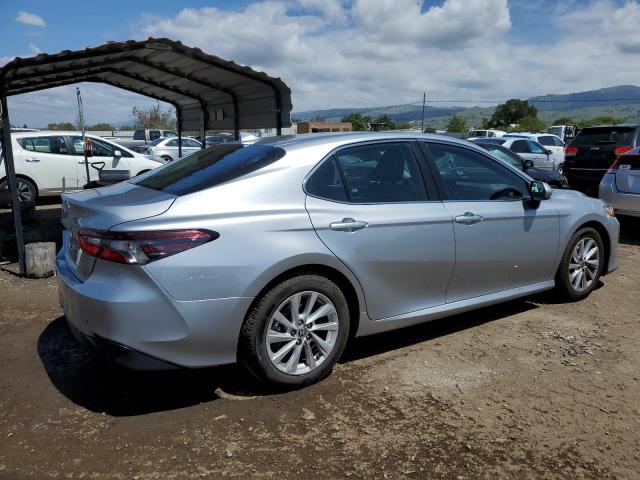Vin: 4t1c11ak0pu129337, lot: 53745525, toyota camry le 20233