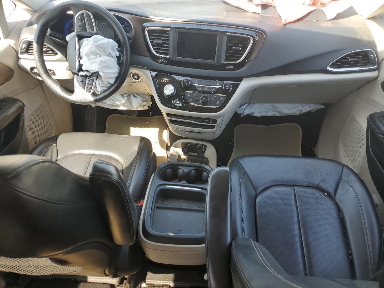 CHRYSLER VOYAGER LXI