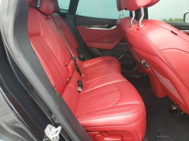 2017 MASERATI LEVANTE S - ZN661YUS5HX230409