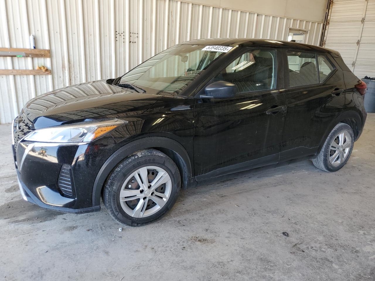 NISSAN KICKS S