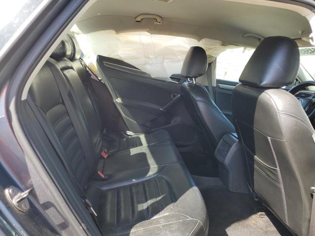 2016 VOLKSWAGEN PASSAT S - 1VWAS7A33GC037808